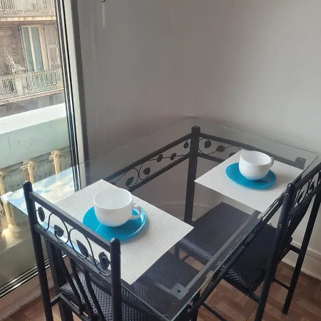 Apartment Centre, *